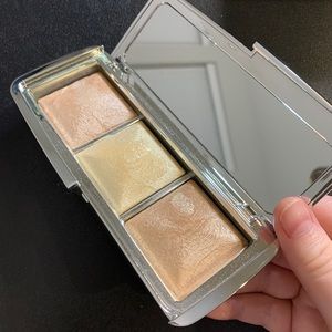 Hourglass ambient strobe lighting palette